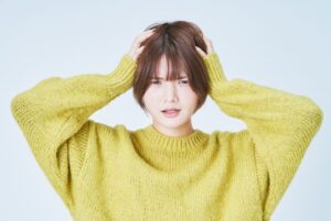 イライラする女性